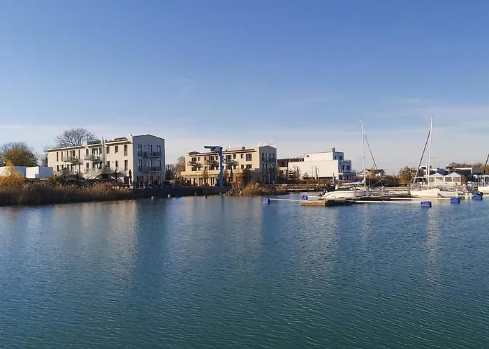 Hafen 15 - Ihre Ferienwohnung Am Hainer See Bei Leipzig
